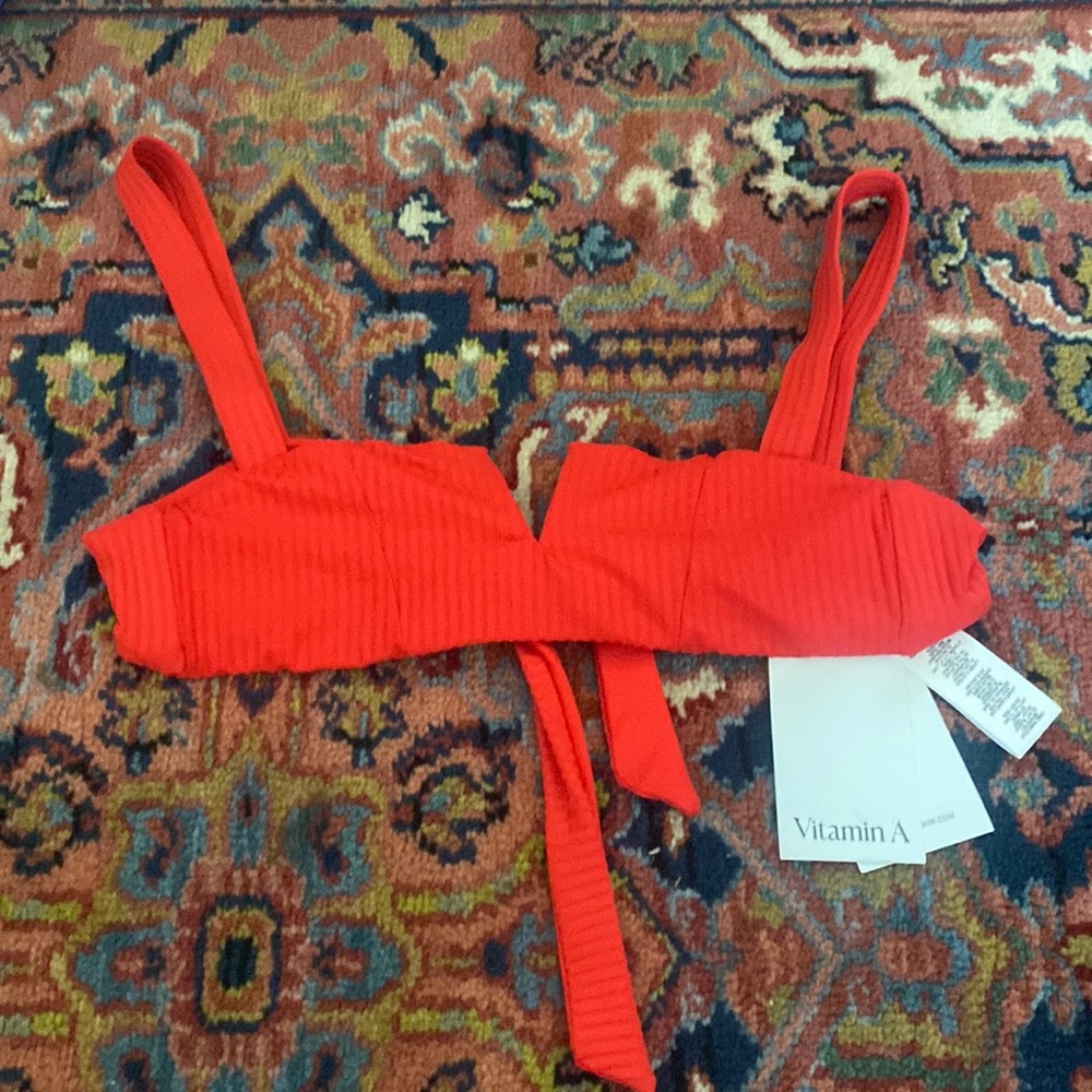 VITAMIN A BIKINI TOP NWT